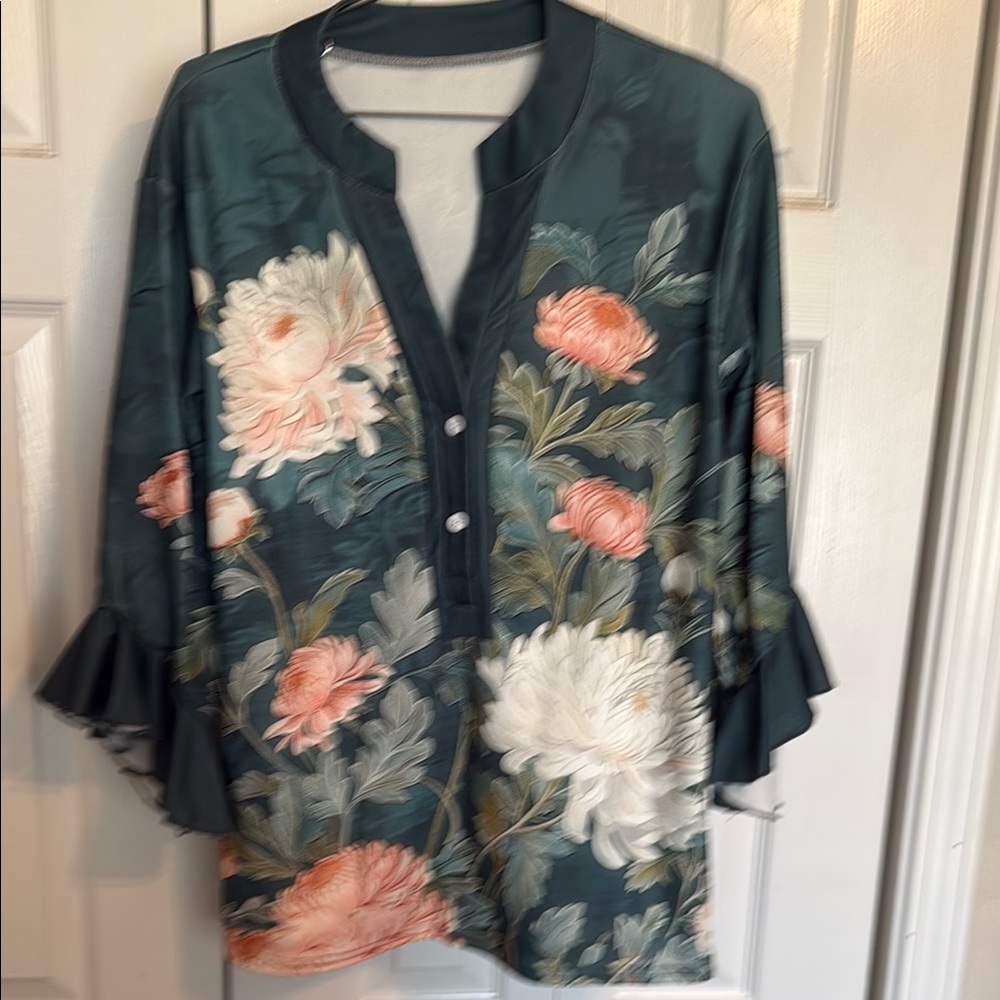 Floral Ruffle Sleeve Women's Top